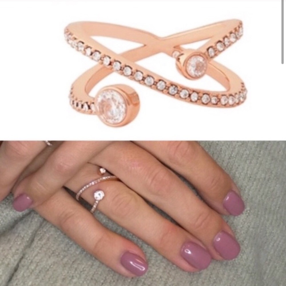 Chloe and Isabel rose gold orbit ring